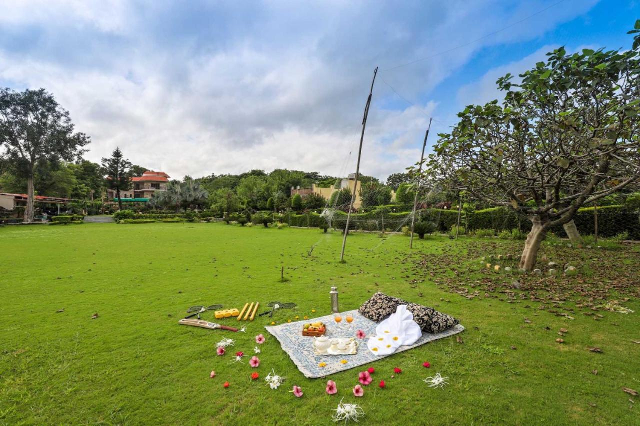 אודייפור Stayvista'S Prakriti Farms With Outdoor Pool, Complimentary Breakfast And Hi-Tea מראה חיצוני תמונה